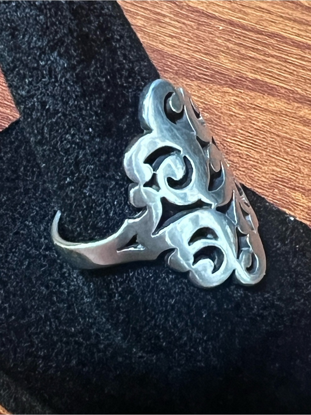 James Avery Sterling Silver Filigree Retired Ring - Picture 2 of 6